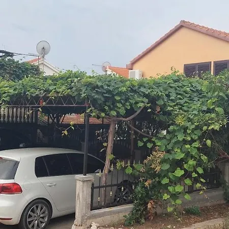 Vila Slavonia Vis Exterior photo